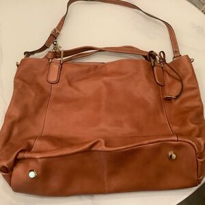 G.I.L.I. Leather Hand Bag